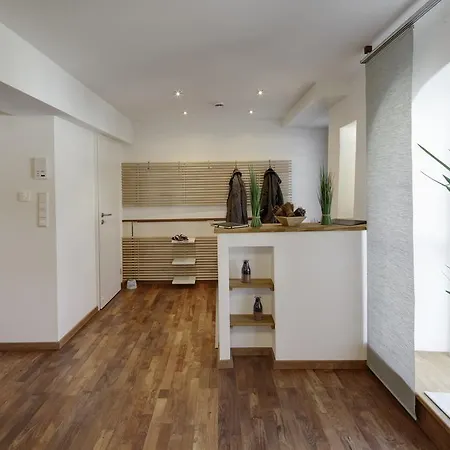 Апартаменты Ferienwohnung Кенцинген
