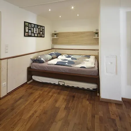 Ferienwohnung Апартаменты Кенцинген