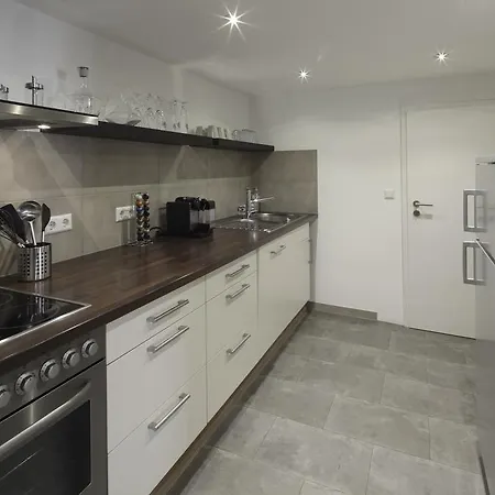Ferienwohnung Кенцинген